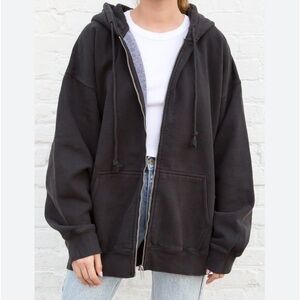 Brandy Melville Oversized Zio Up hoodie!